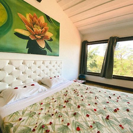 The Eco Palace Hostel Búzios エクステリア 写真