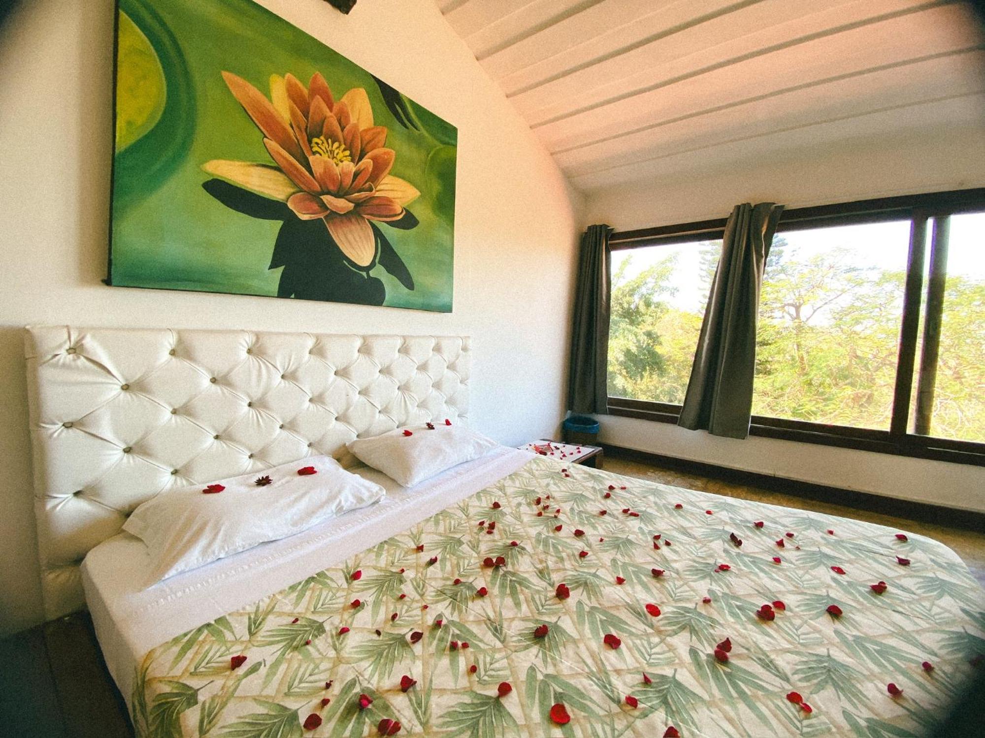 The Eco Palace Hostel Búzios エクステリア 写真